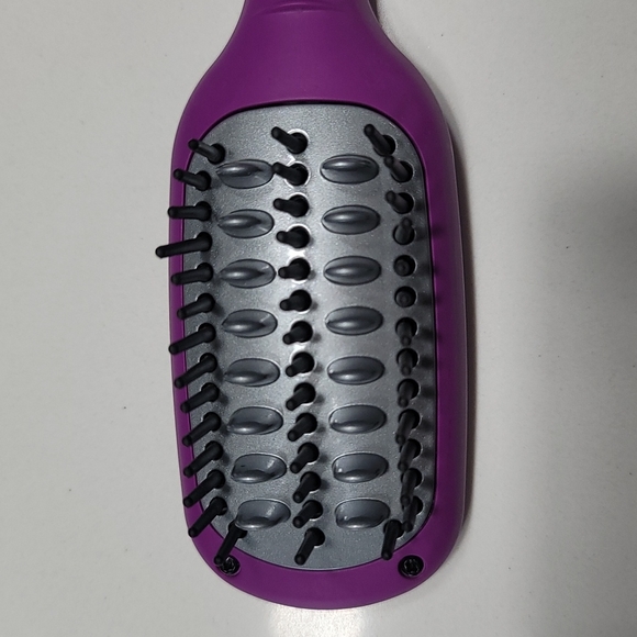 Conair Mini Super Smoothing Brush; Perfect for On-The-Go Styling - Picture 2 of 12